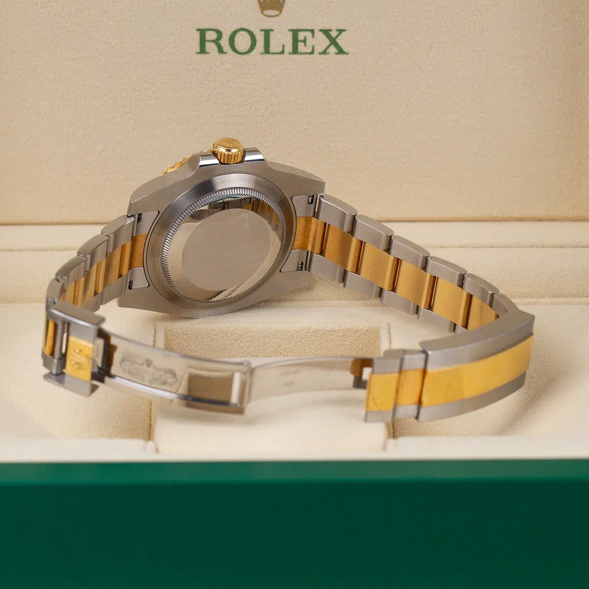 16CA12E1-9048-44A0-82E3-B78062F11EC8 Rolex Submariner 116613LN Oyster Perpetual Date Mens Watch - Image 3
