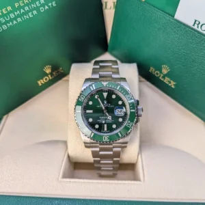 Rolex 116610LV Submariner Date 40mm Green Hulk Dial Watch